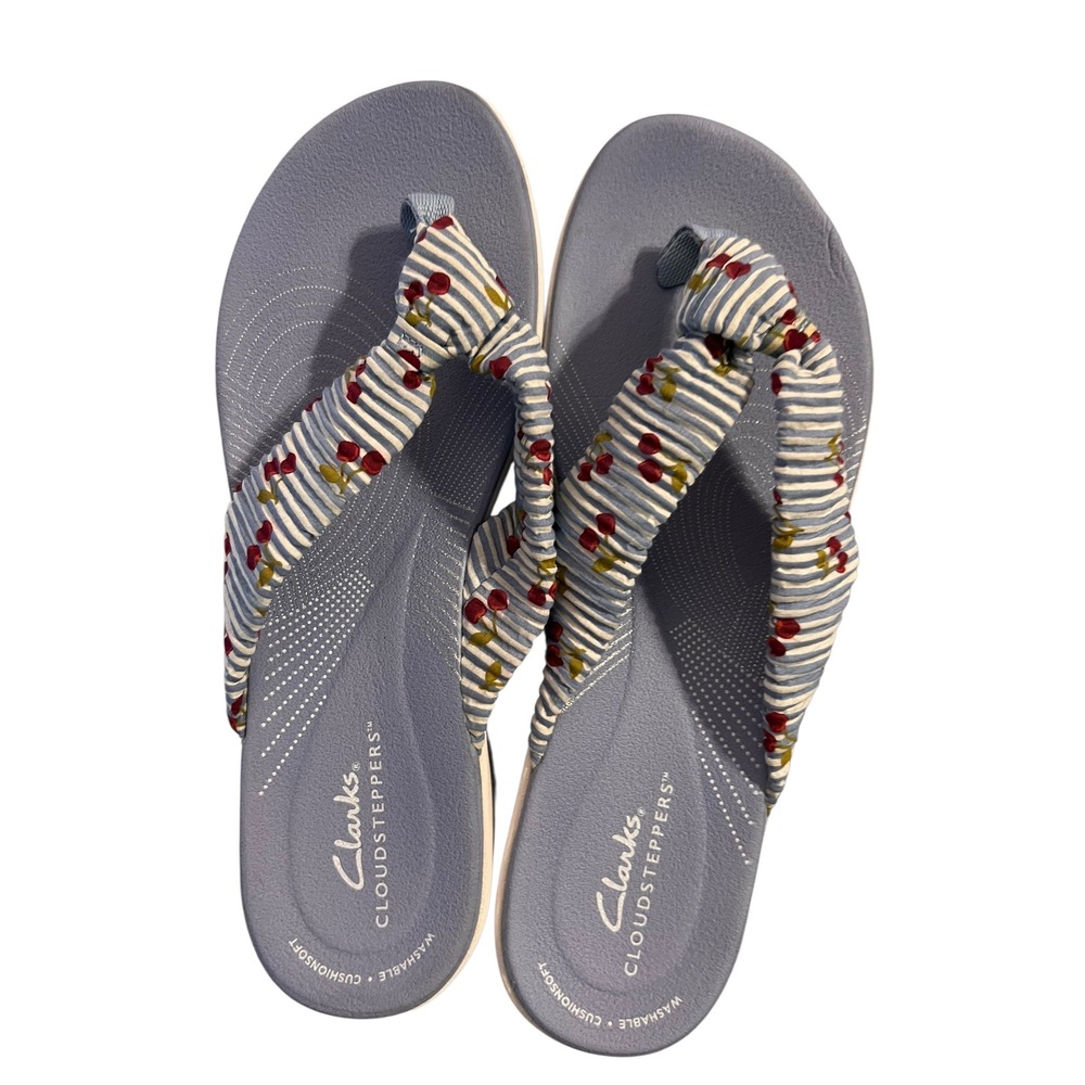 Clarks Cloudsteppers Flip Flops Women's US 8 Blue Cherry Stripe Cushioned Sandal